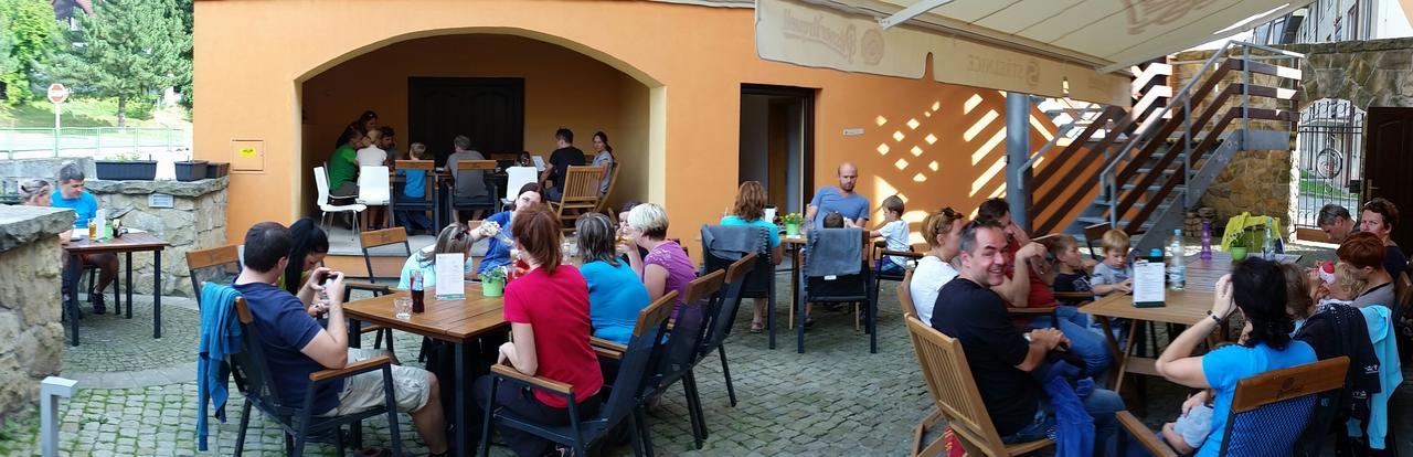 Hotel Strelnice Teplice nad Metují Eksteriør billede